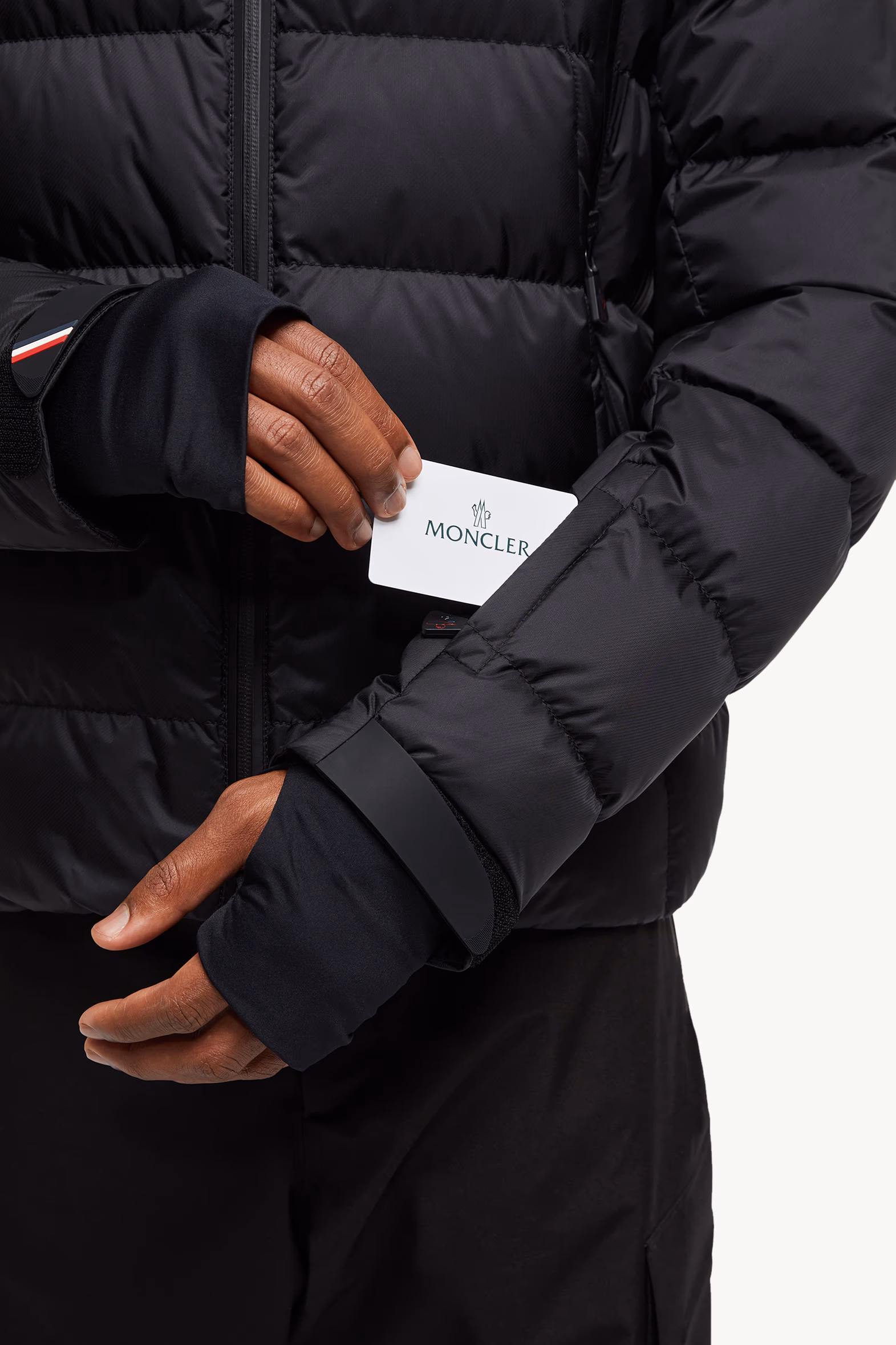 Chaqueta plumífero de esquí con capucha Camurac Hombre Negro Moncler 8